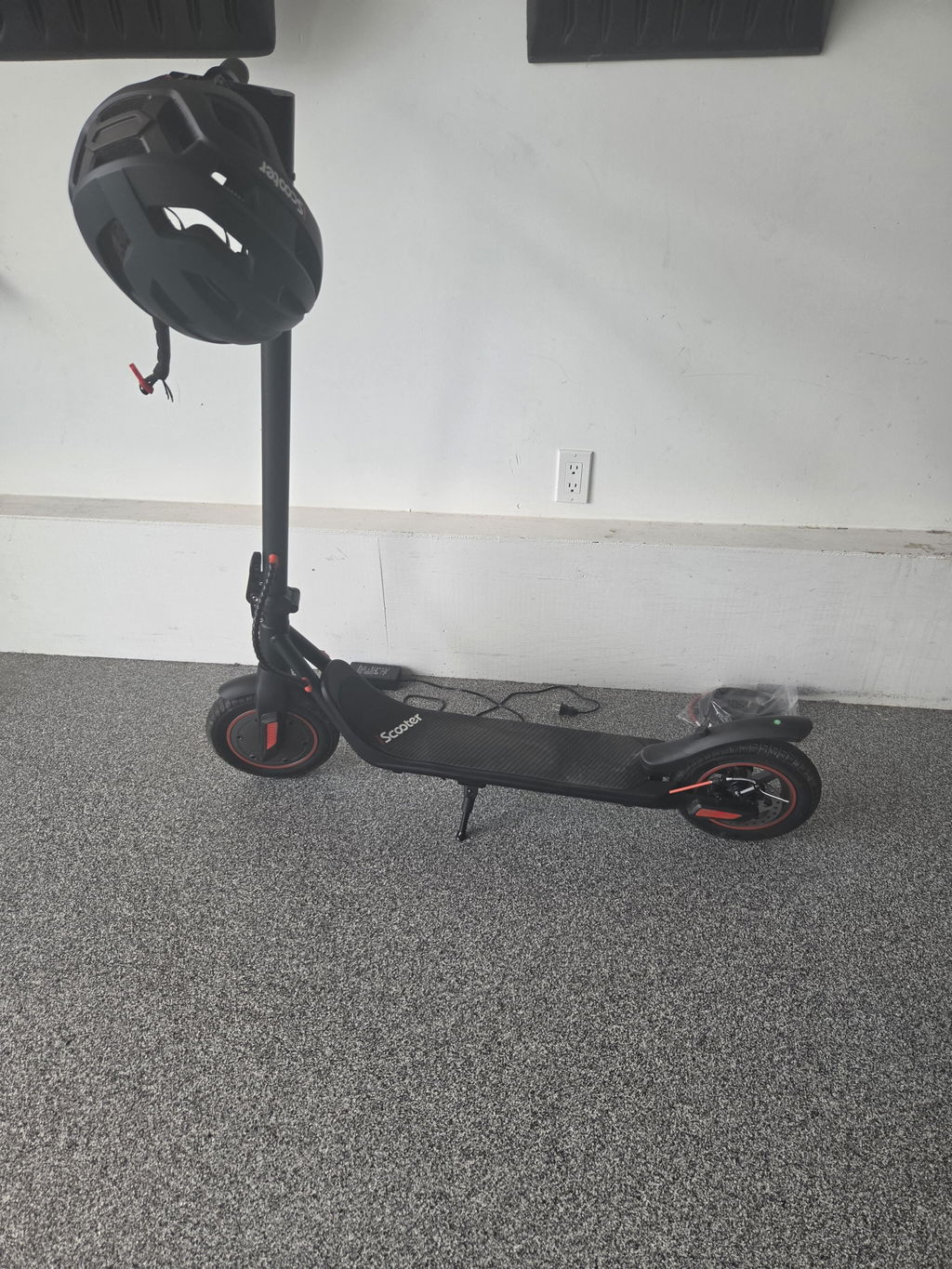 iScooter i9M Foldable Commuting Electric Scooter