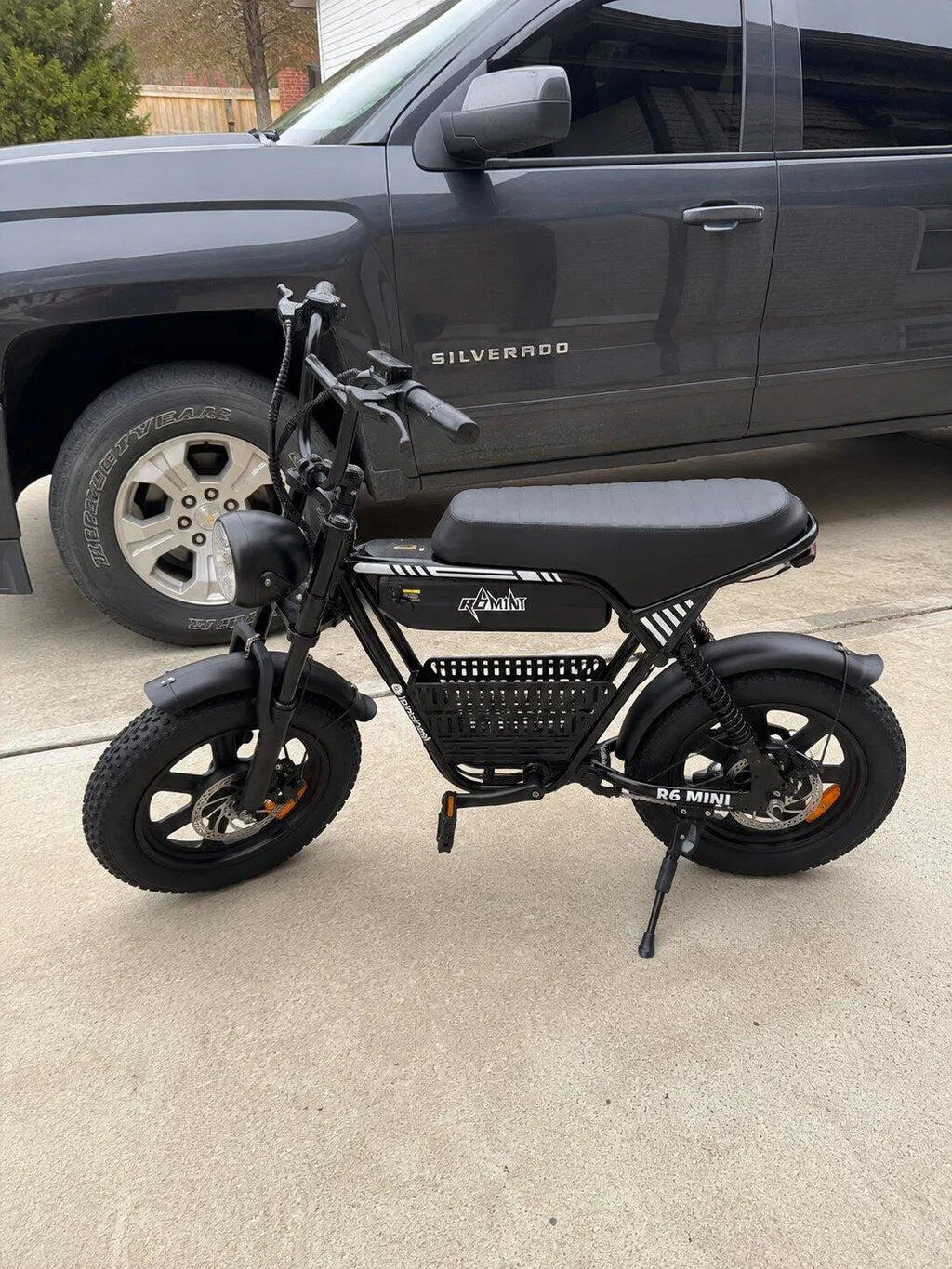 isinwheel R6 Mini Ebike