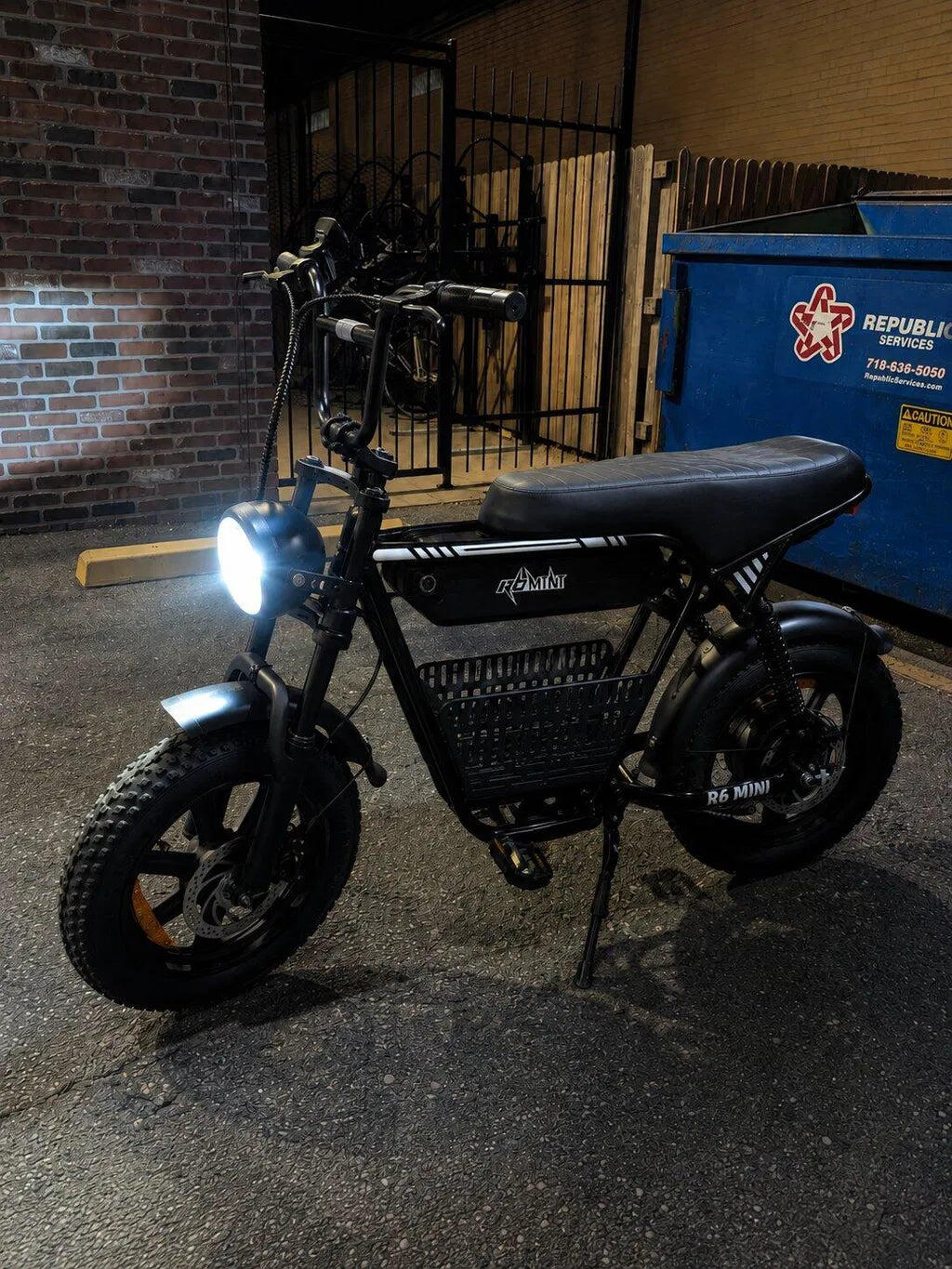 isinwheel R6 Mini Ebike
