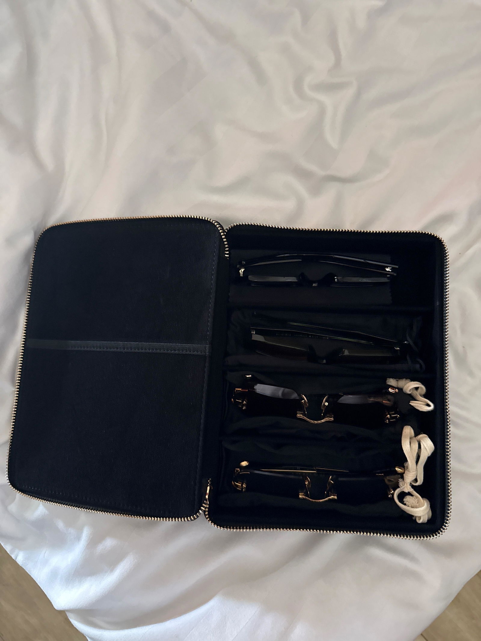 COLLECTORS CASE | MATTE BLACK CROC – JAMES ORO