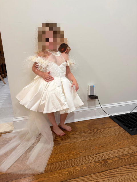 White Flower Girl Dress for Girls Feather Sleeve Satin Ball Gown for Wedding J893
