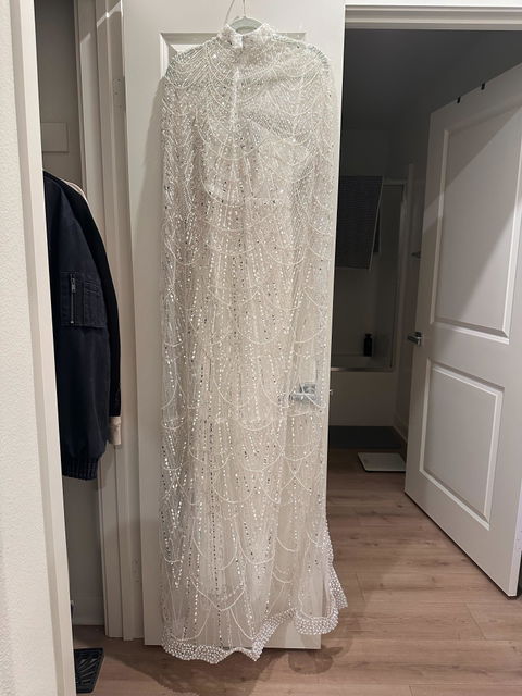 Luxury Pearls Dubai Champagne Evening Dresses with Cape SS369