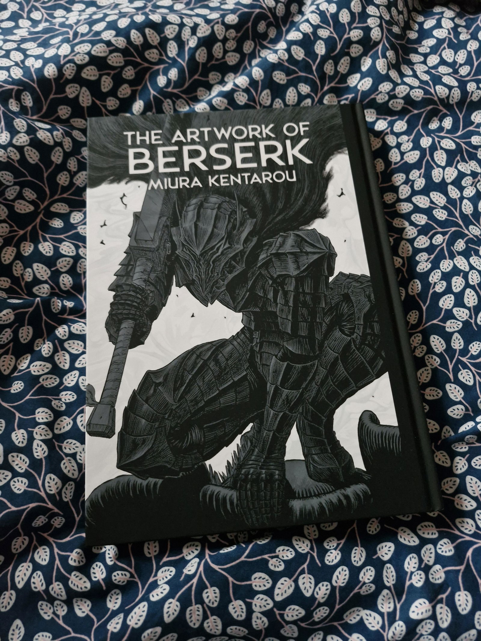 BERSERK EXHIBITION OFFICIAL ILLUSTRATION BOOK THE ARTWORK OF