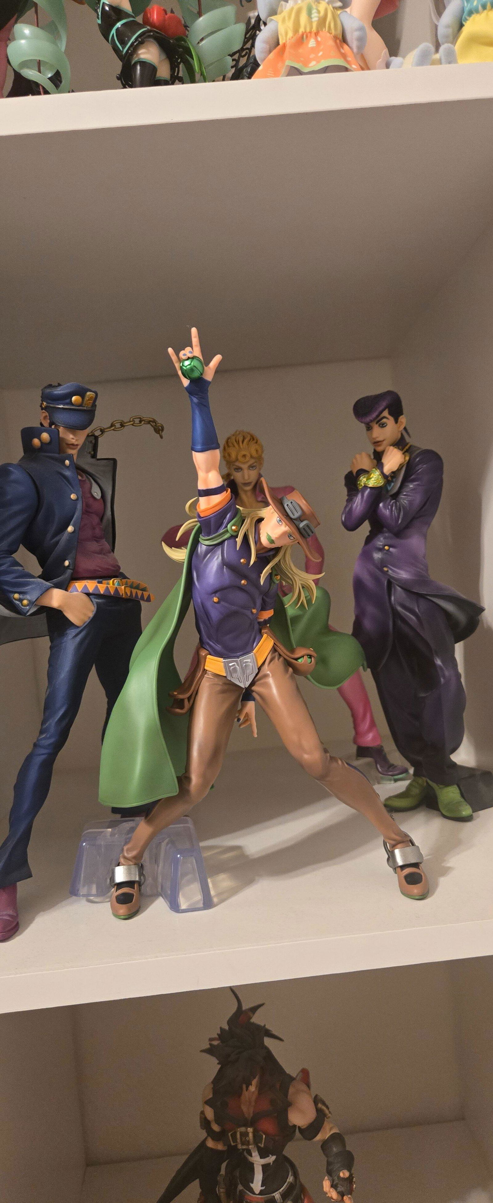 Jojo's Bizarre Adventure Steel Ball Run Mometria Figure - Gyro