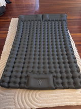 Self-Inflating Double Mattress 9cm with Pillows