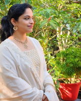 Sainthavi Stone Block Choker