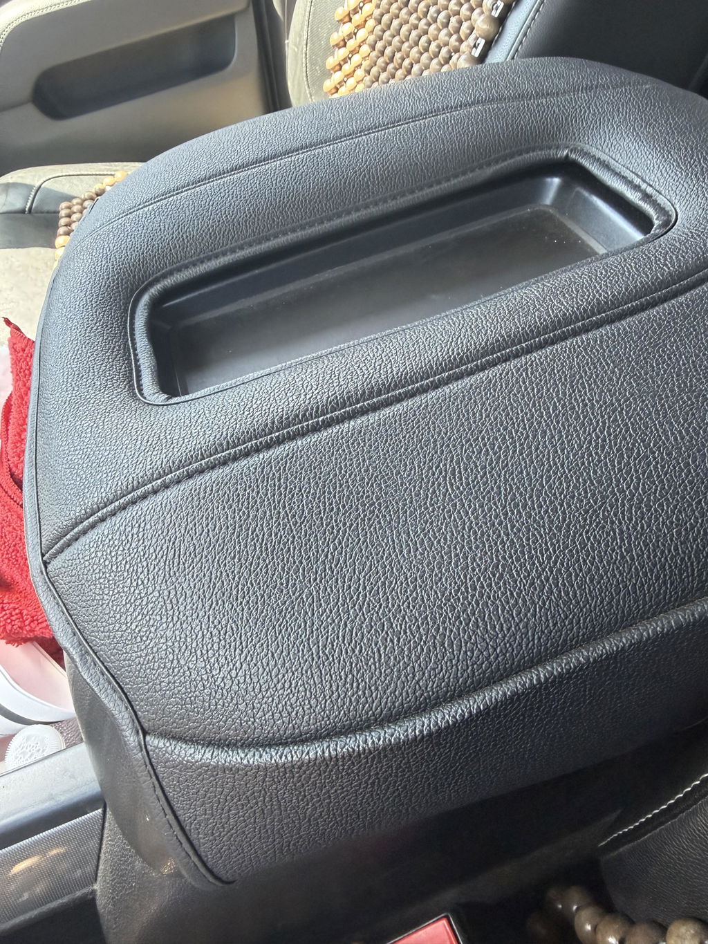Center Console Armrest Cover for Bucket Seat 2007-2014 Chevy Silverado 1500 2500 3500,2007-2014 Chevy Avalanche & Suburban & Tahoe,2007-2014 GMC Sierra 1500 2500 3500,2007-2014 GMC Yukon
