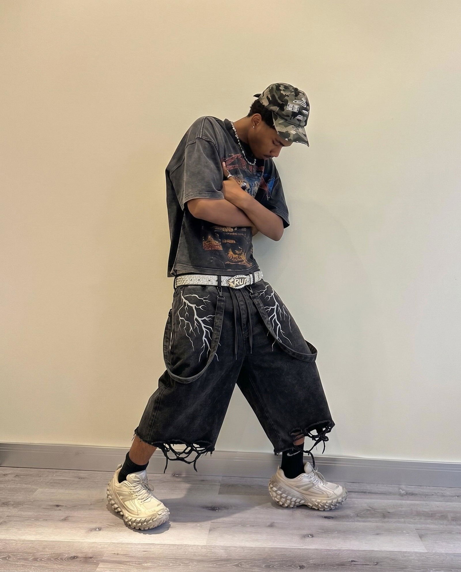 LIGHTNING Series | New Strap Wide-Leg Shorts – KIIKIO