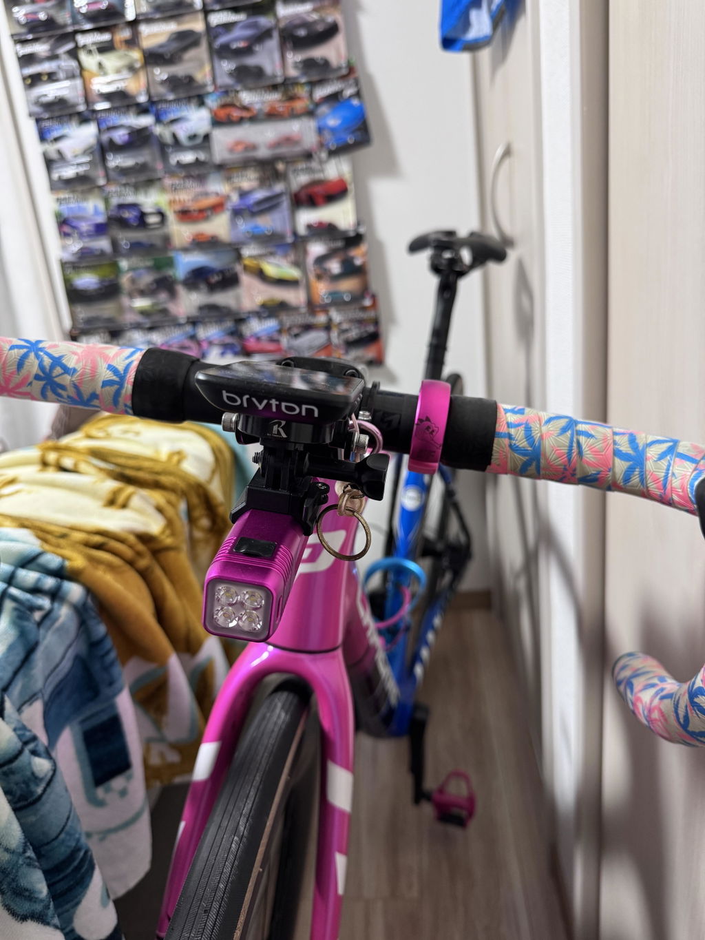 Oi Classic Large Bike Bell | Style & Tone | Knog