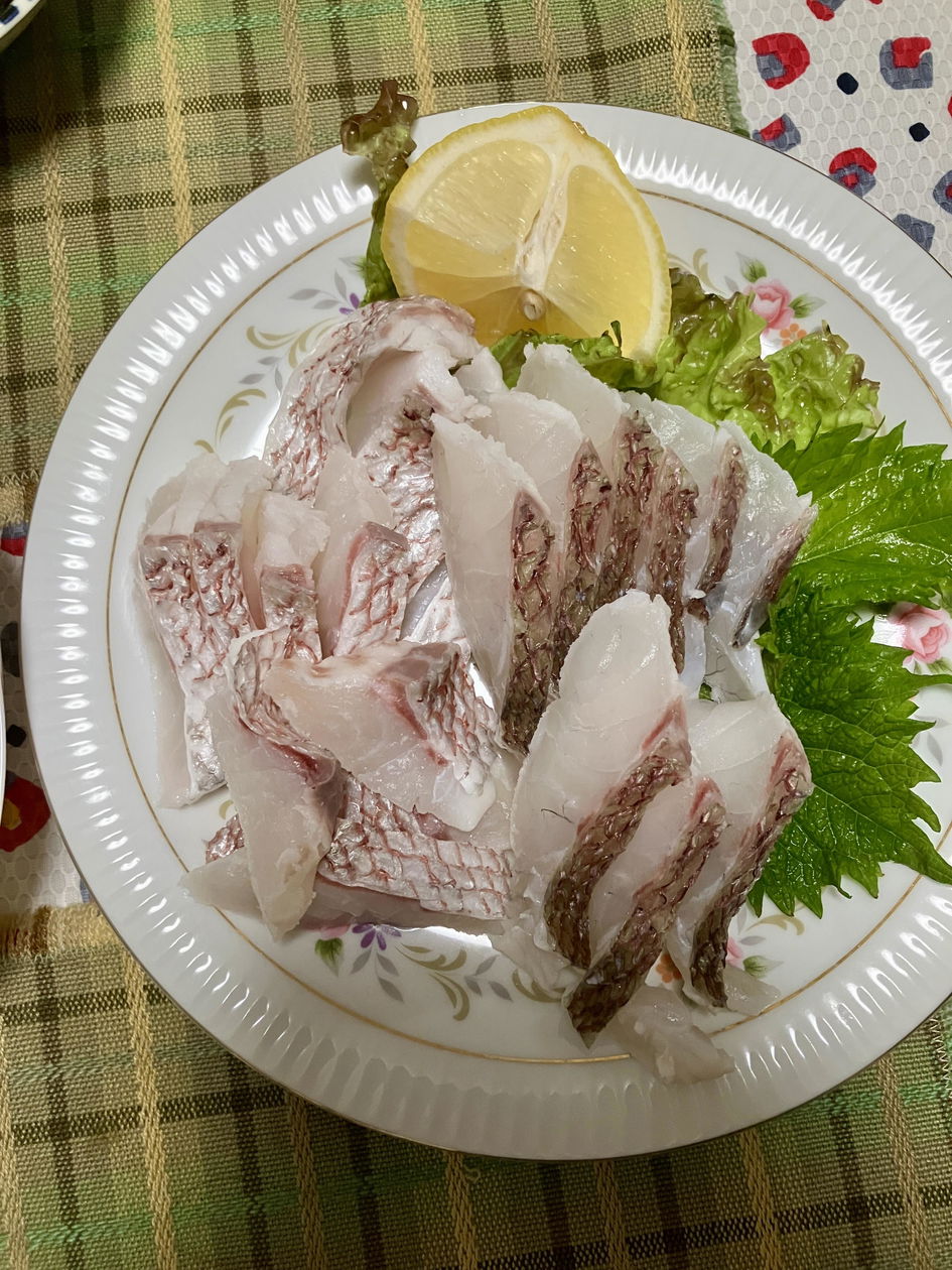 獺獣戯画 徳利お猪口セット（簡易箱）【お届け日指定不可】 – 高知