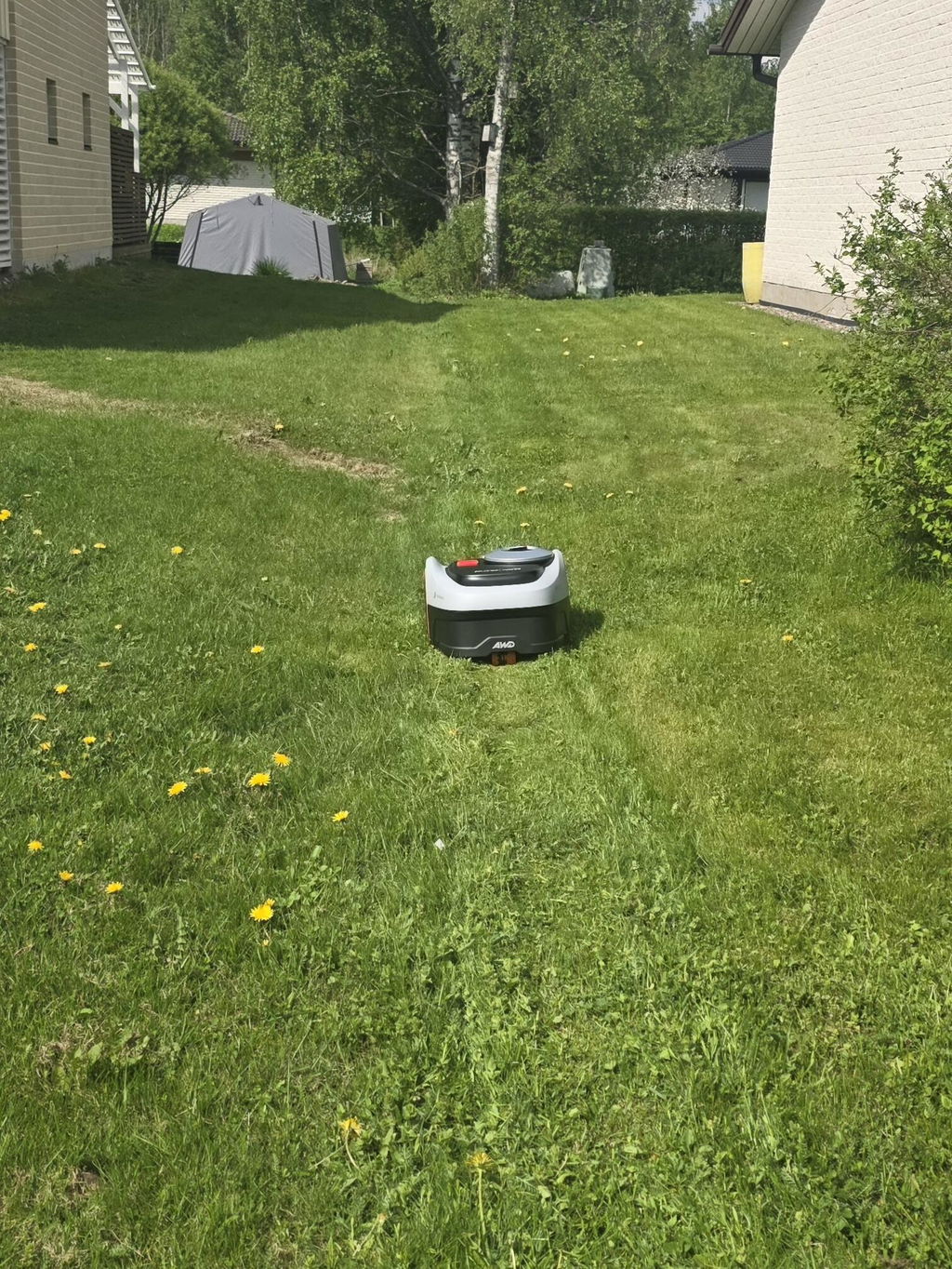 Segway Navimow i210E AWD rajalangaton robottileikkuri 1000 m2