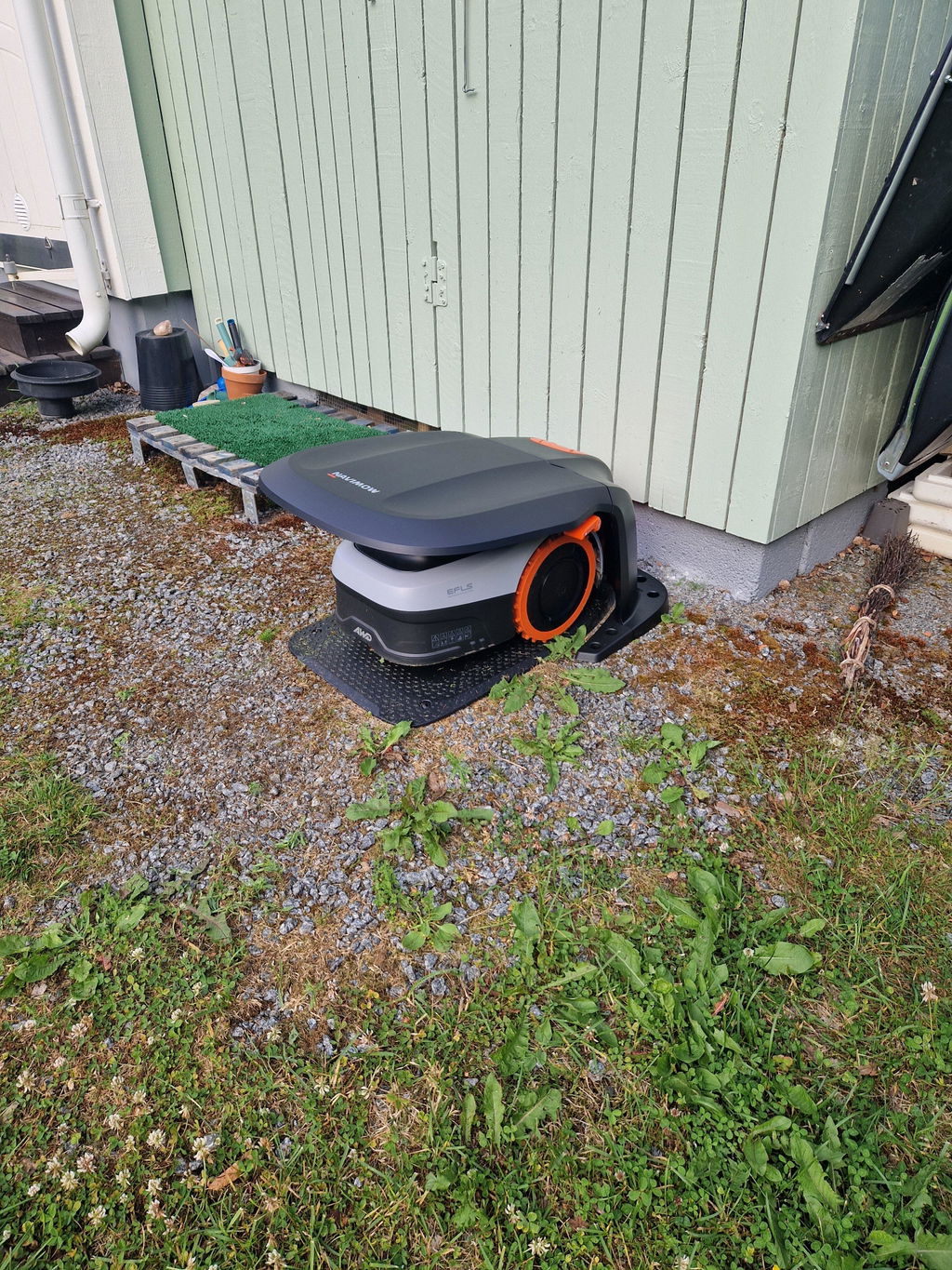 Segway Navimow i210E AWD rajalangaton robottileikkuri 1000 m2