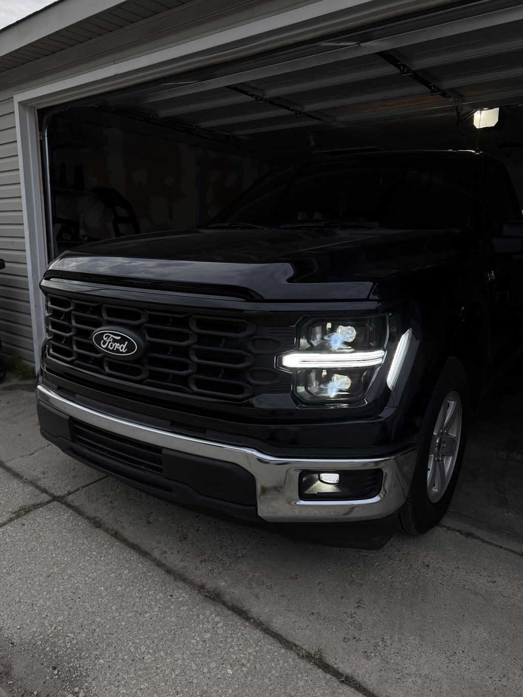 Full LED Headlights Pair for 2024–2025 Ford F-150, Dual-Projector with DRL, Startup & Sequential Turn Animation, Plug & Play for STX / XLT / XL