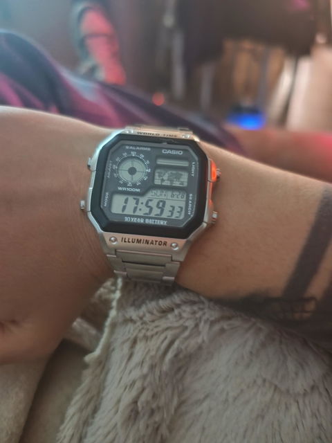 Reloj Casio Digital Hombre AE-1200WHD-1AV