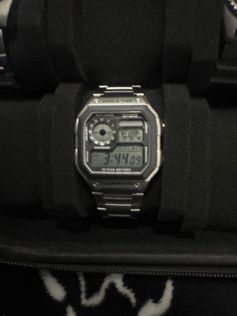 Reloj Casio Digital Hombre AE-1200WHD-1AV