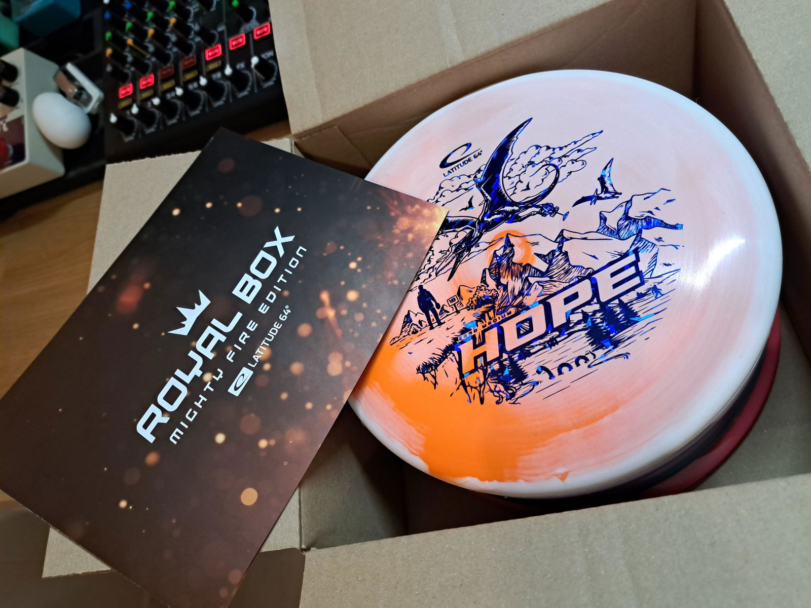 Latitude 64° Royal Box 2026 – Limited Prototype Discs & Royal Plastic