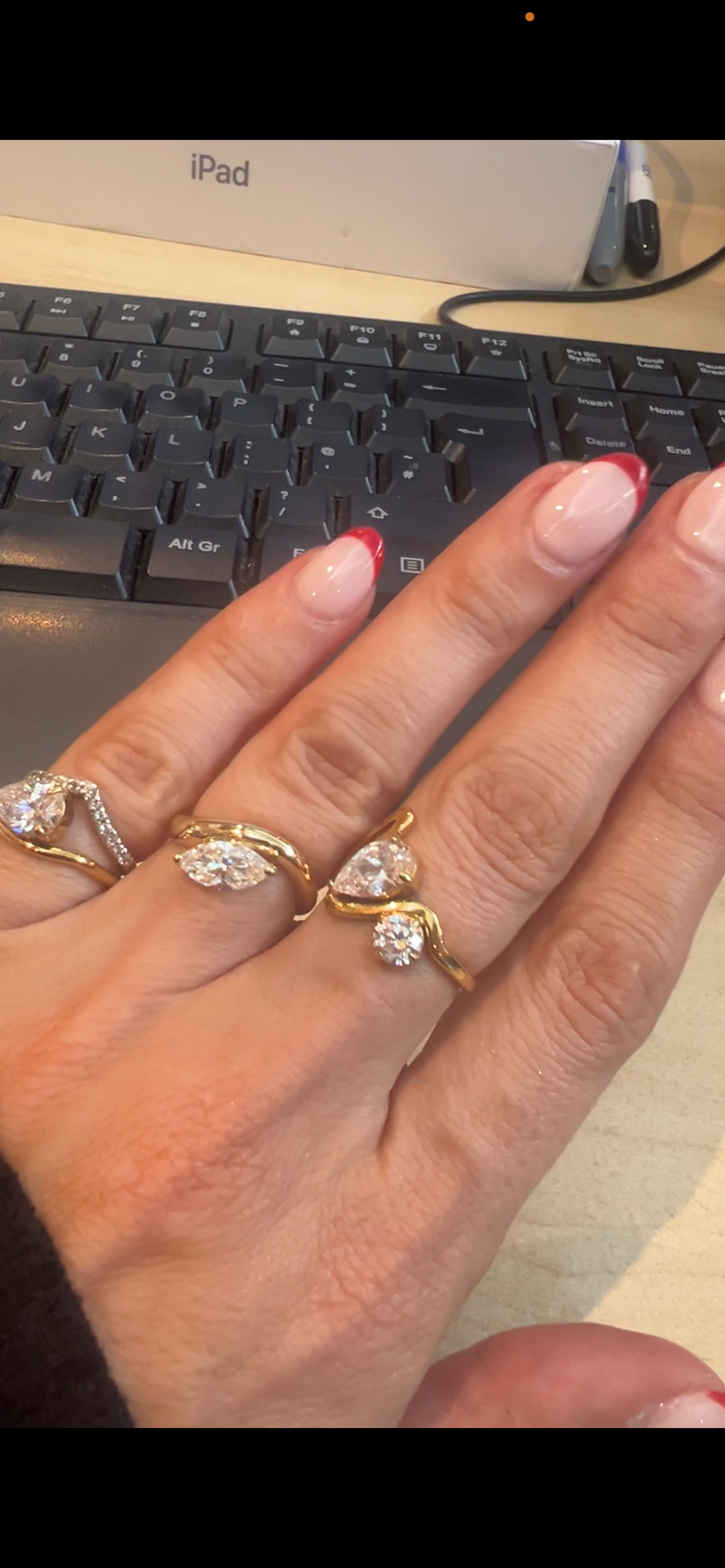 Emilia丨Marquise-Shaped Lab Grown Diamond Curved Ring