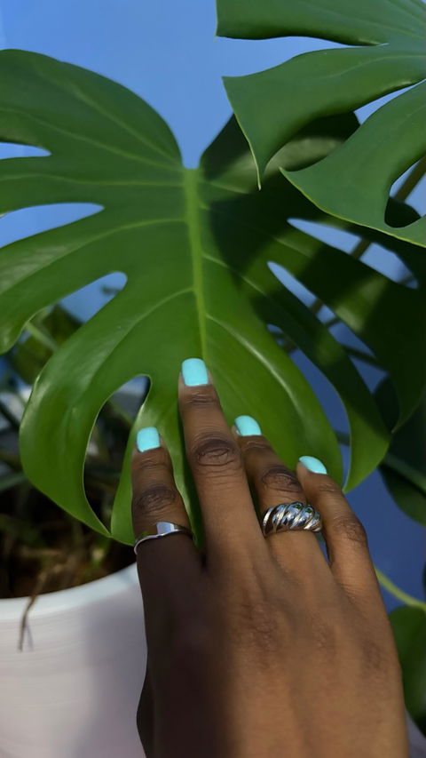 Croissant ring