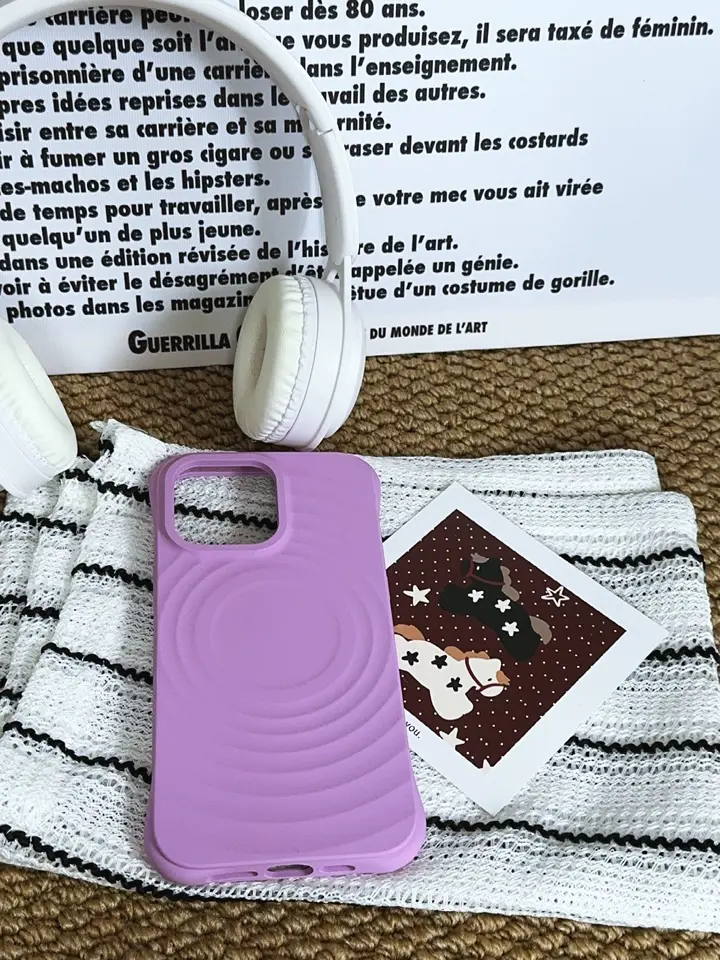iPhone Lanyard Series | Sweet Heartbeat: Wavy Ripple MagSafe Case