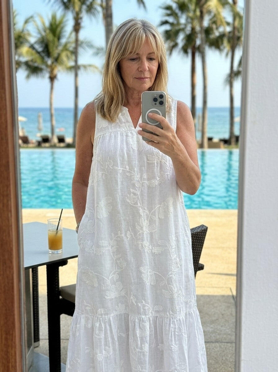 Sophie wearing MAELYN linen dress