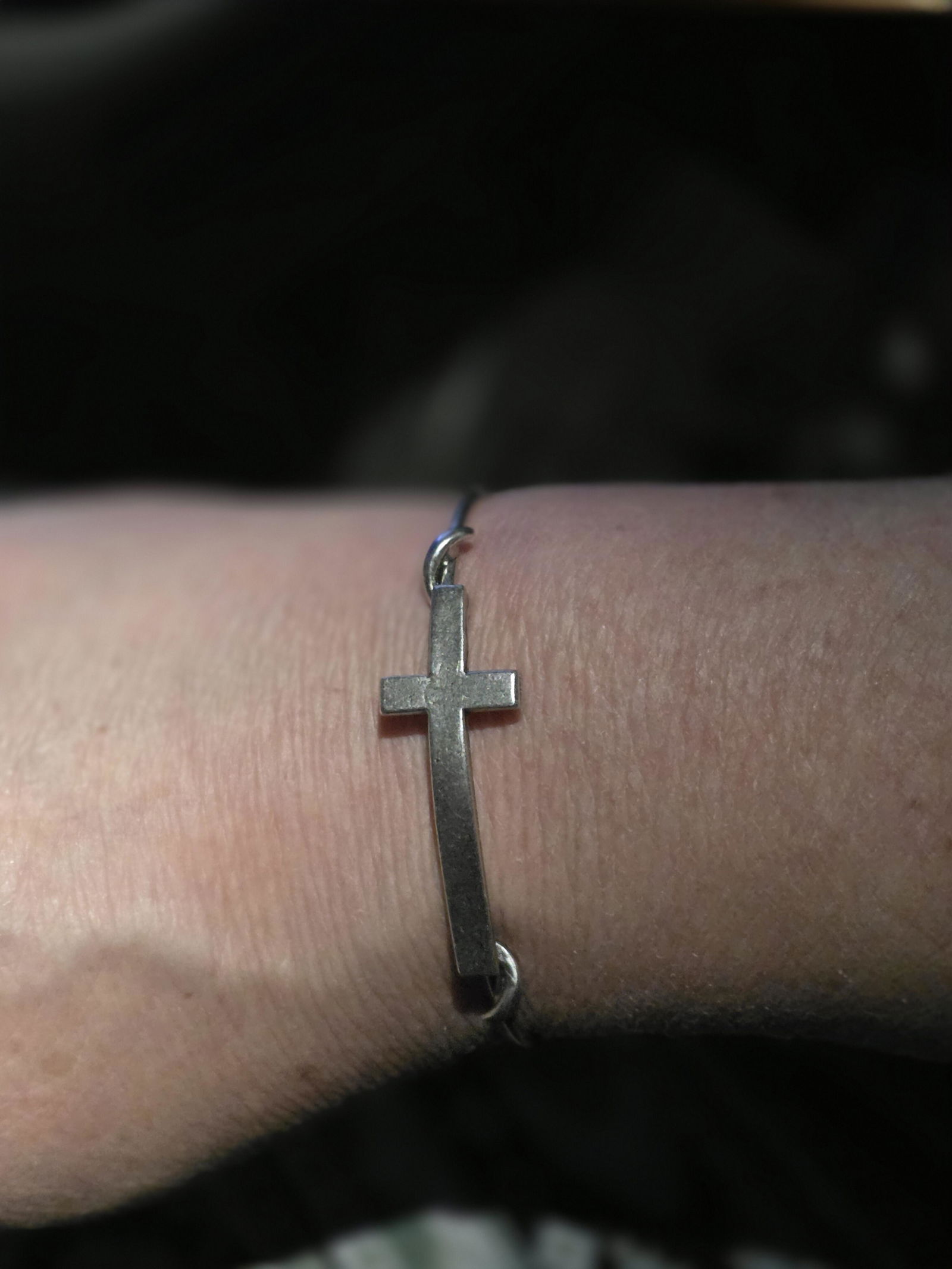 Cross Expandable Bangle | &LIVY