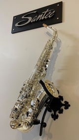 Locoparasaxo Wall-mounted Saxophone Stands