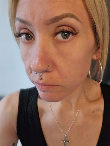 Subtle Pre-Glued Lashes