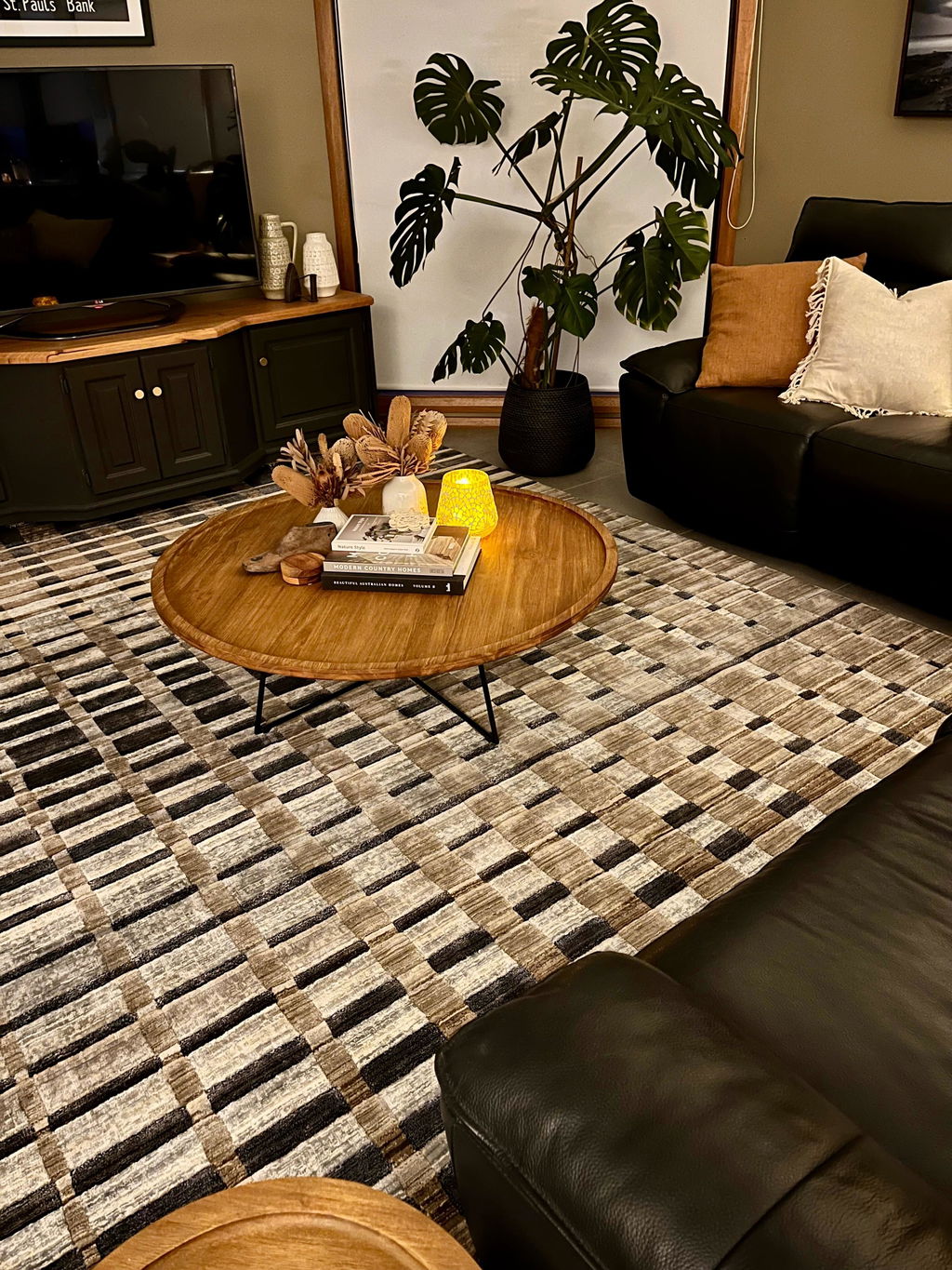 Abstract Lattice Tassel Rug