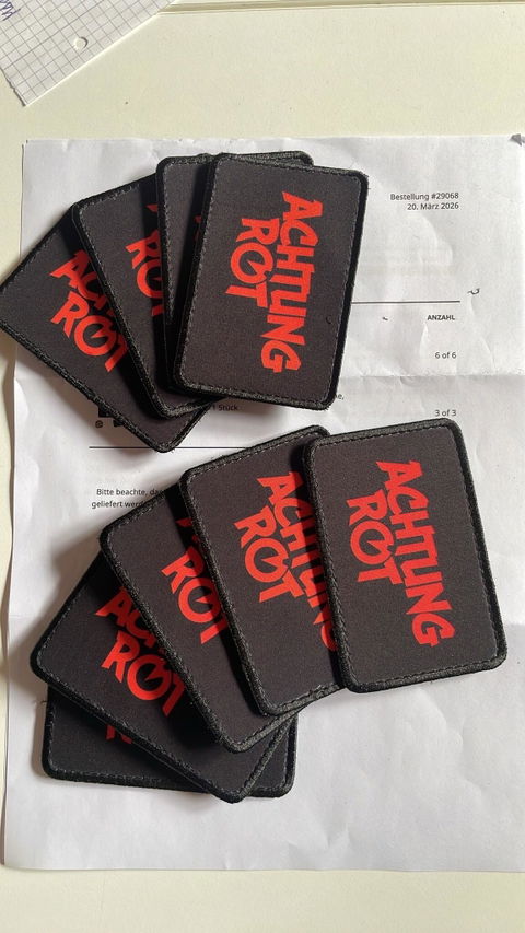 Personalisierbares Patch mit Klett – Eigenes Logo, Name, Flagge, QR Code, ab 1 Stück