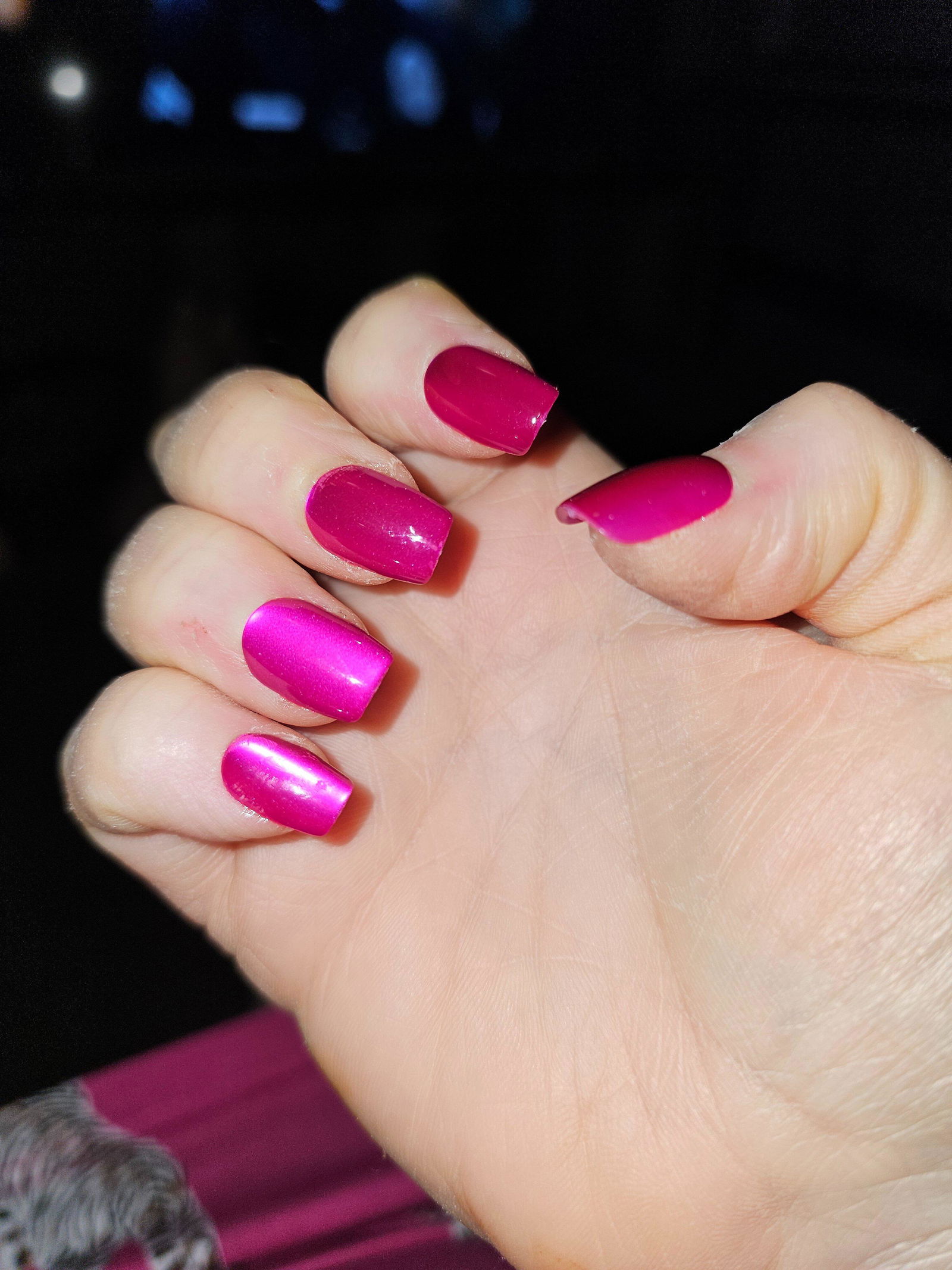 Aurora Pink Cat Eye Press-On Nails | Short Square Shape | LUXXI