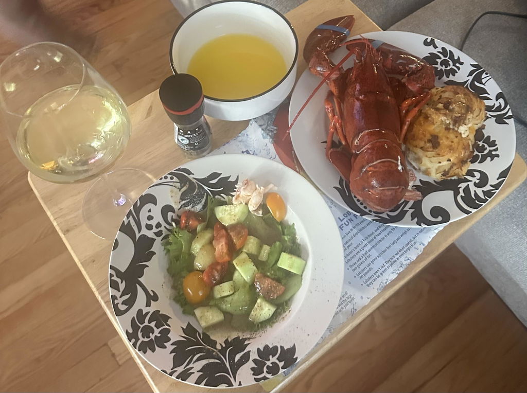 1.5 lb Live Maine Lobster