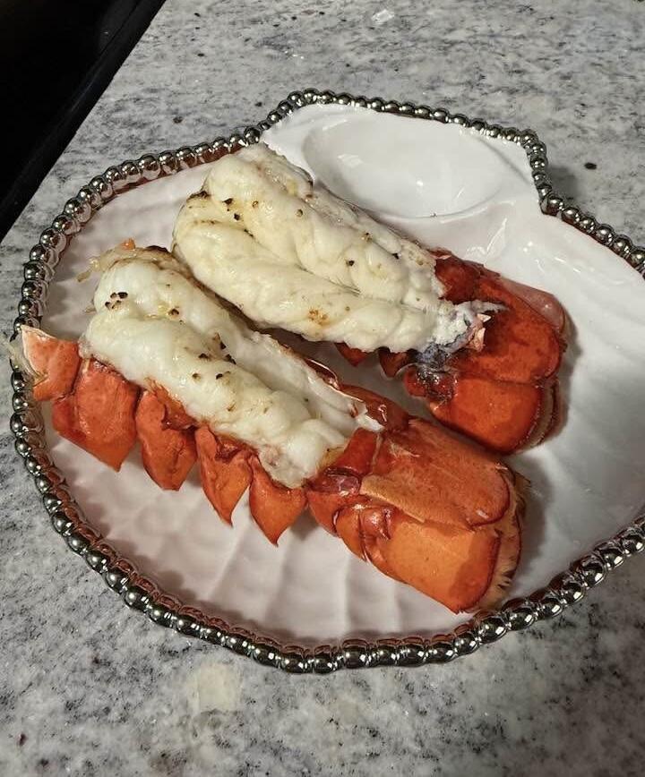 5-6 oz. Maine Lobster Tail x 2