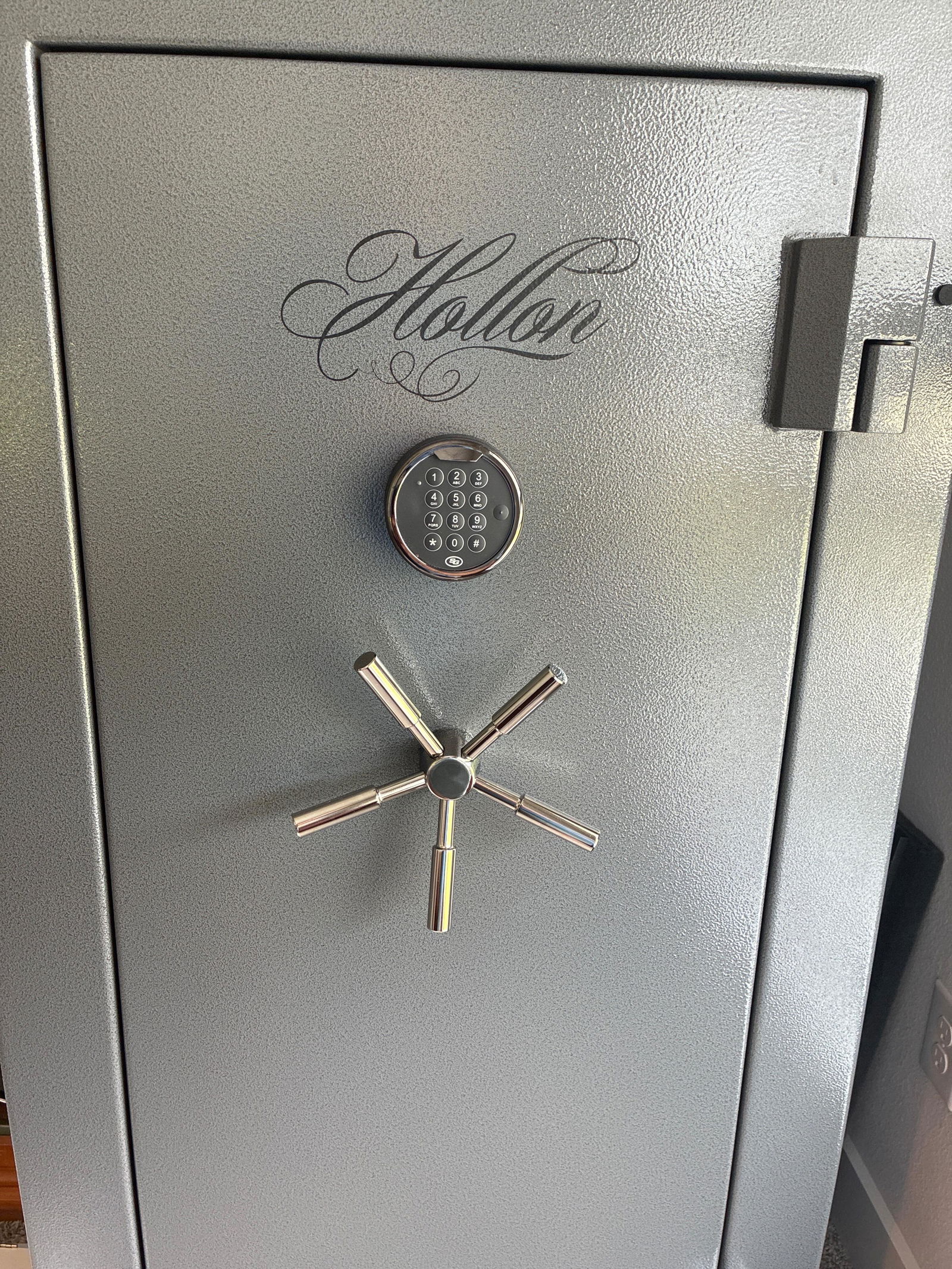 Gardall GF5517-B-C Black Firelined Gun Safe w/ Gold Trim – Mammoth