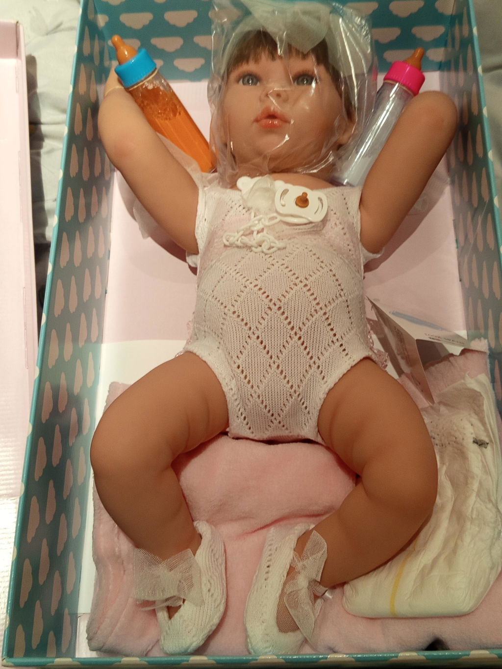 Bebe Reborn Muñeca Reborn Julieta - Vinilo Blando, Cuerpo Completo Vinilo Blando No Flexible  y Bañable - Mide 52cm y pesa 2kg