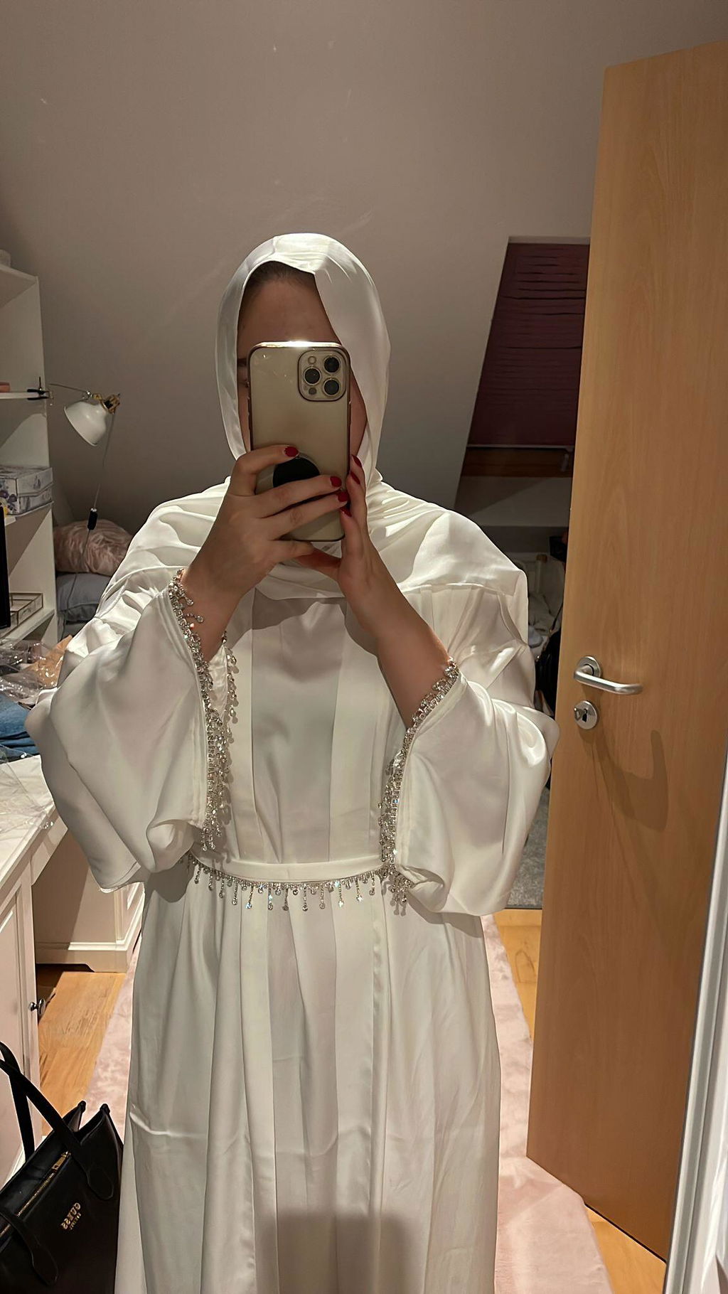 Satin Abaya With Matching Belt Made Of Diamond Tassel (MOA010)