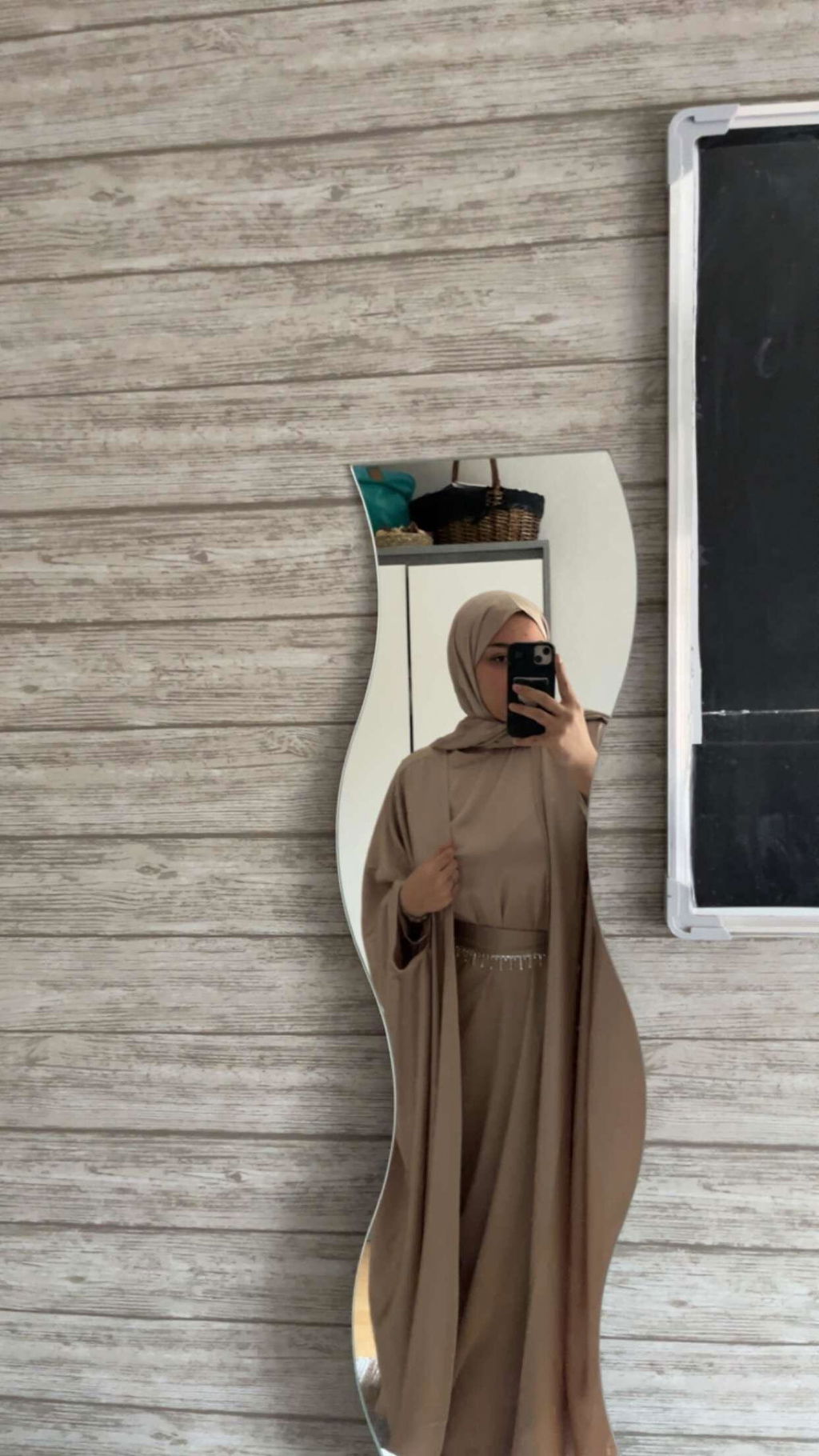5-Piece Set Butterfly Abaya With Niqab, Loose Full Cover Satin Abaya (MOA019)