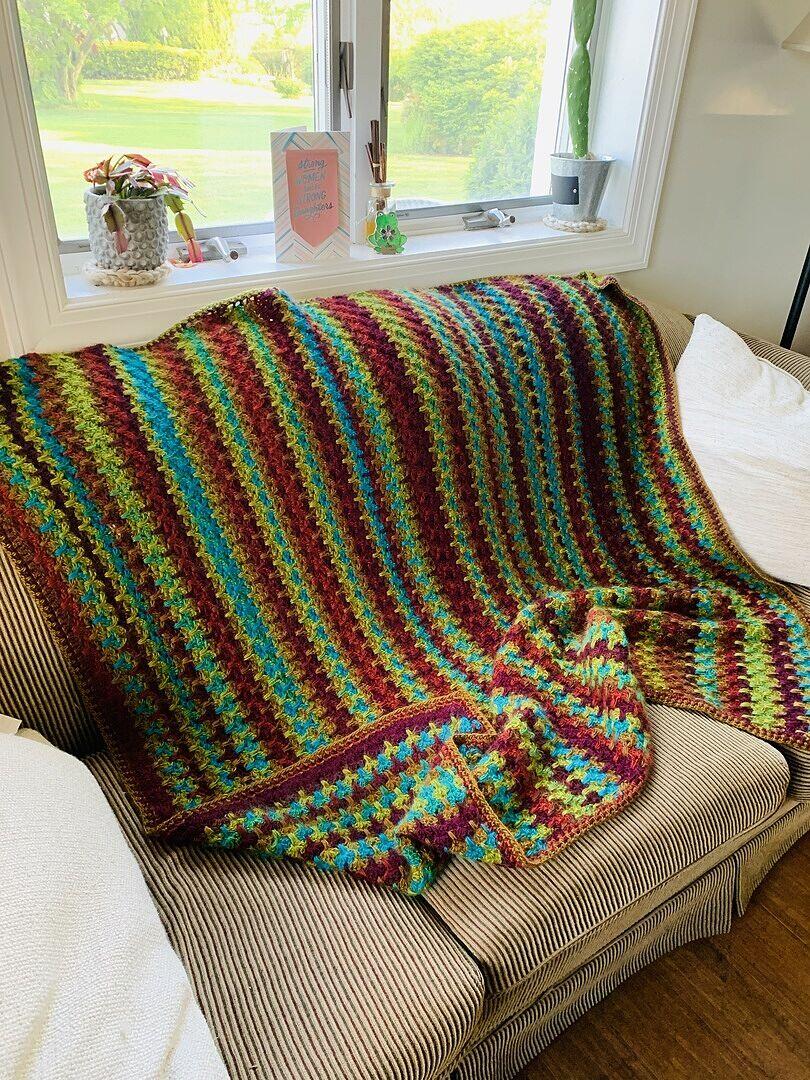 Jeweled Dragon Throw – Mary Maxim