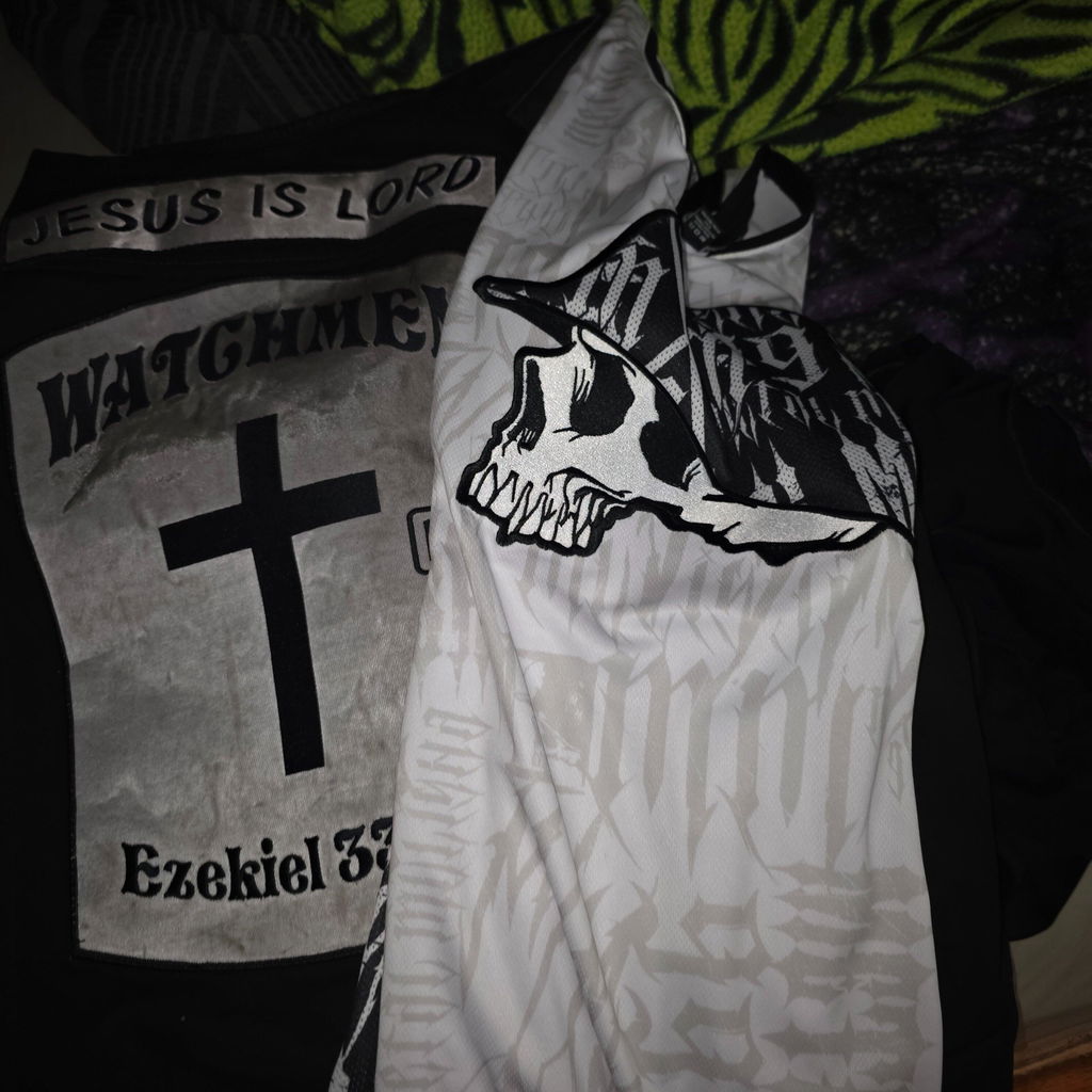 VANDAL JERSEY TANK