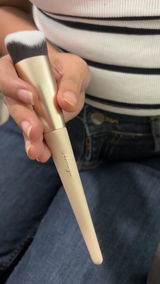 Foundation Blending Brush 01