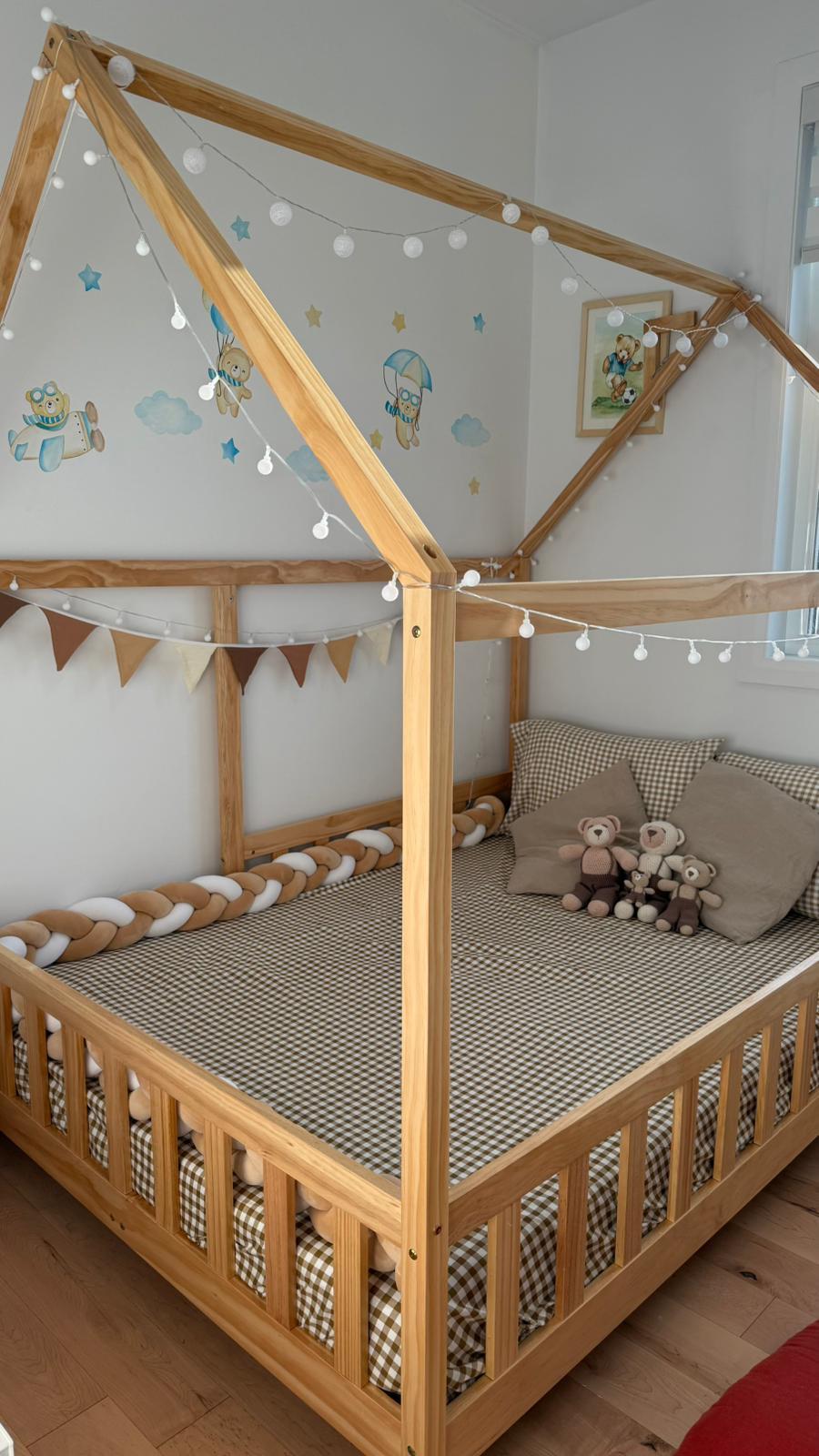 ARY HOUSE BED