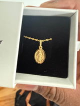Oval Mary Pendant | 10k Gold | 16–22"