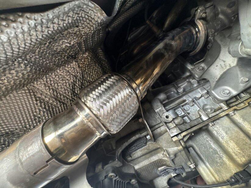 Tpipe de descente d'échappement pour 2008-2012 BMW SÉRIE 3 M57 DIESEL E90/ E91 /E92