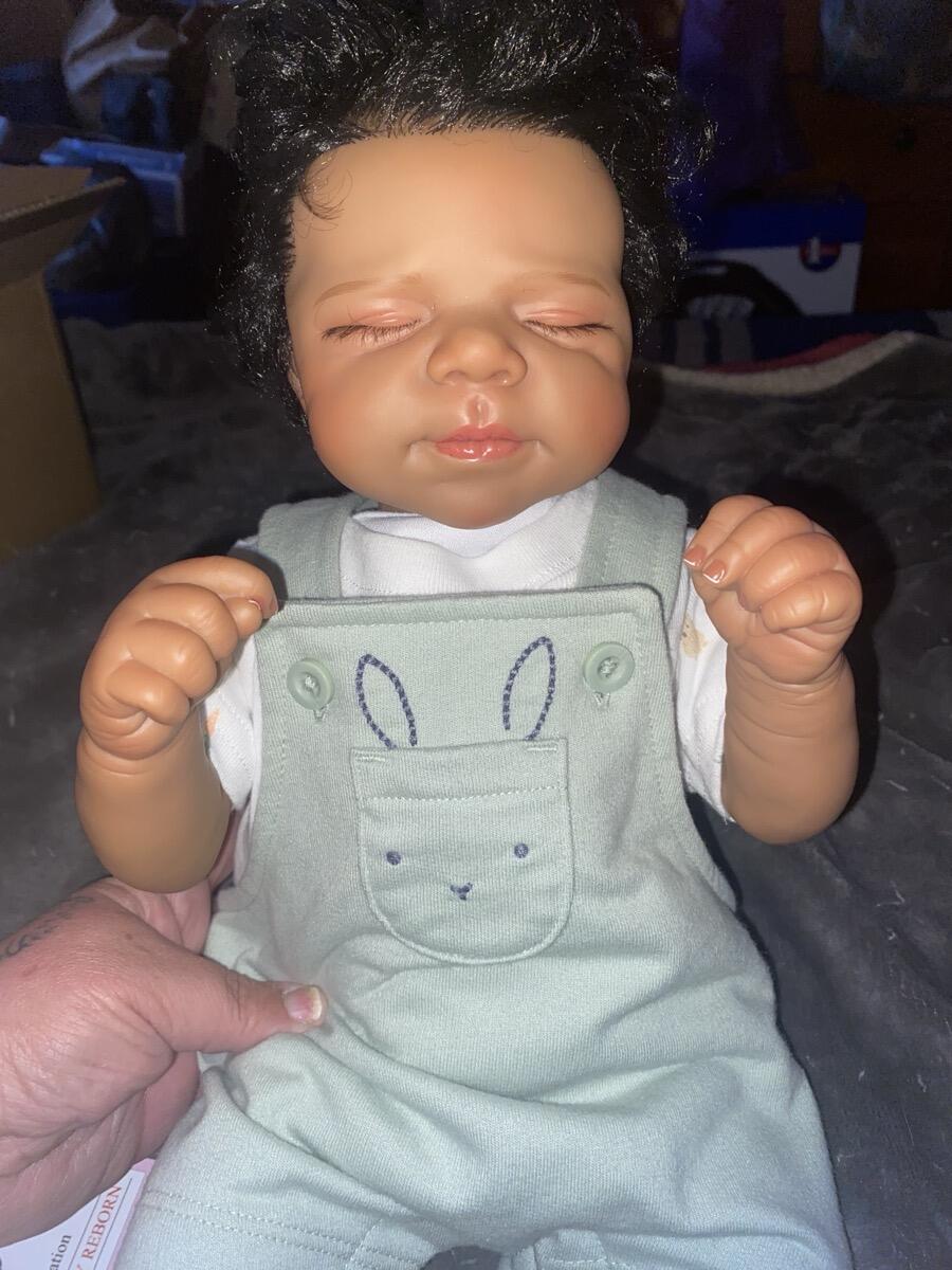 48cm Lifelike Soft Body Dark Skin Closed Eyes Reborn Doll Pascale
