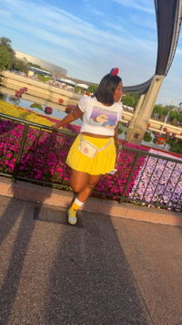 Plus Size Pleated Mini Skirt-Yellow