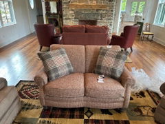 383 Series Loveseat