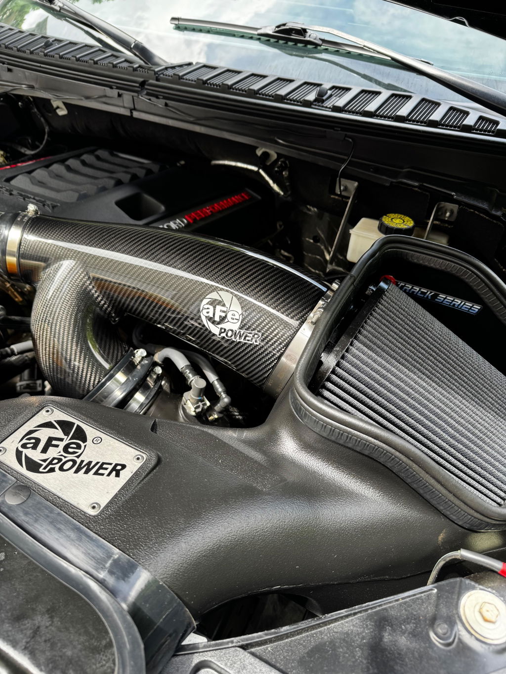 21-25 Ford Raptor / 22-25 Expedition / 21-25 F-150 / 22-25 Navigator V6 3.5L aFe 57-10031K Track Series Carbon Fiber Cold Air Intake System w/ Black Pro 5R Filter