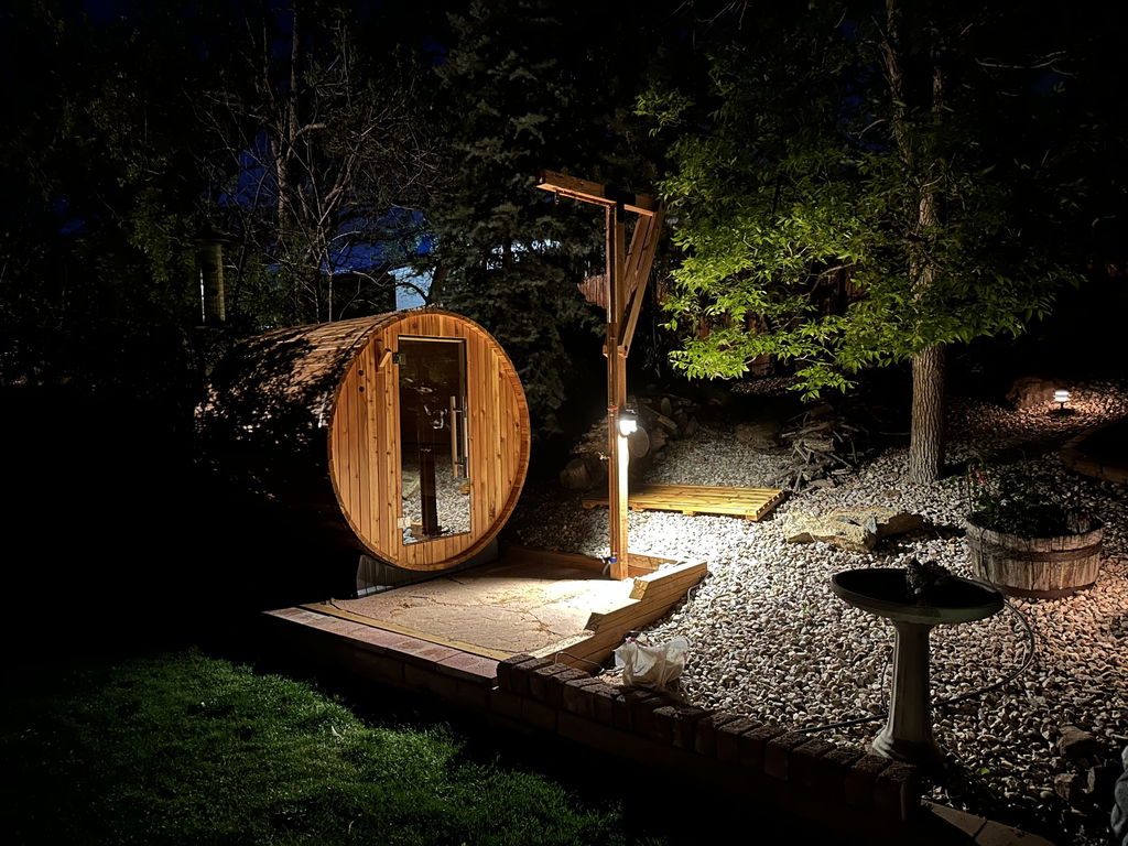 Almost Heaven Pinnacle 4 Person Standard Barrel Sauna