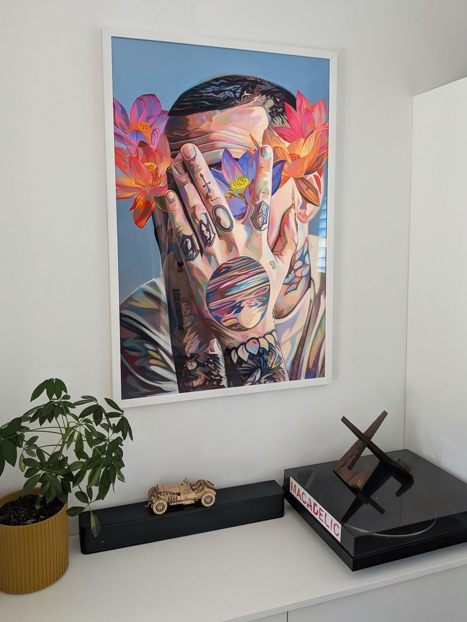 Wall Art | TXGER LXLIES – Nashid Chroma