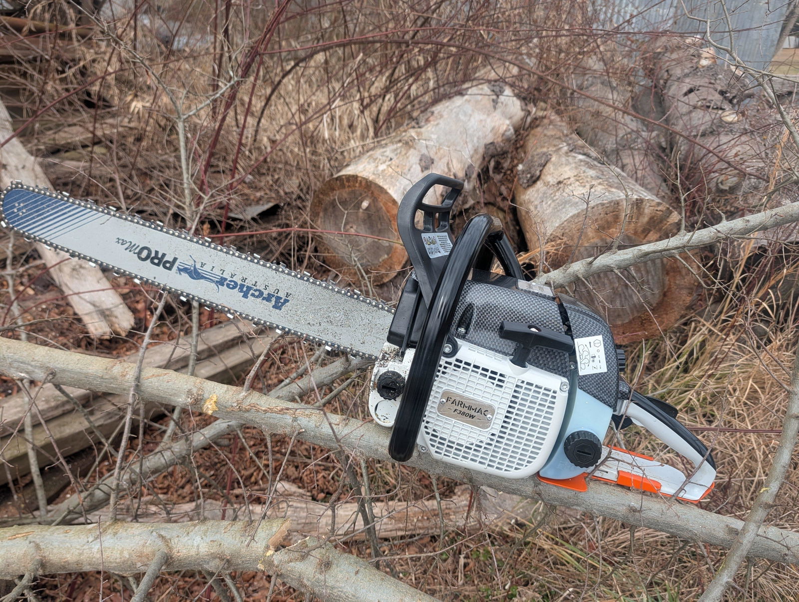 Gas Chainsaw FARMMAC F380W 72 70cc 24in 28 25 24 inch Farmtech