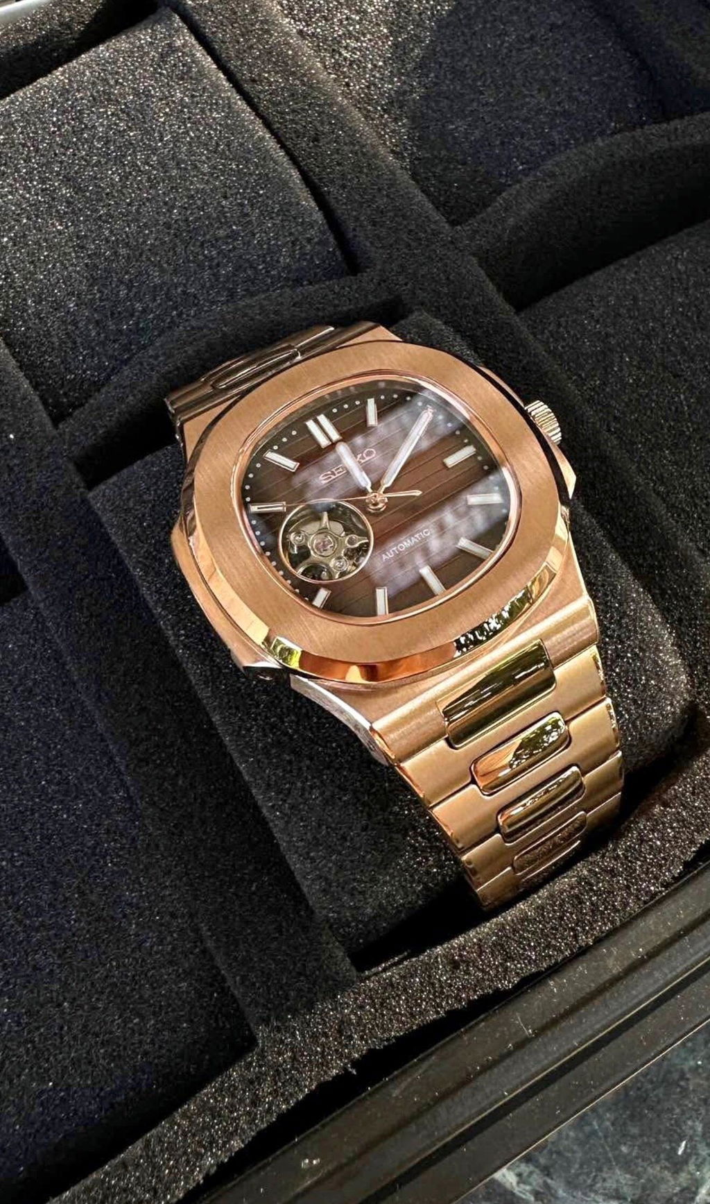 Seiko Nautilus Open Heart Homage – Rose Gold, NH38 Automatic, 40mm